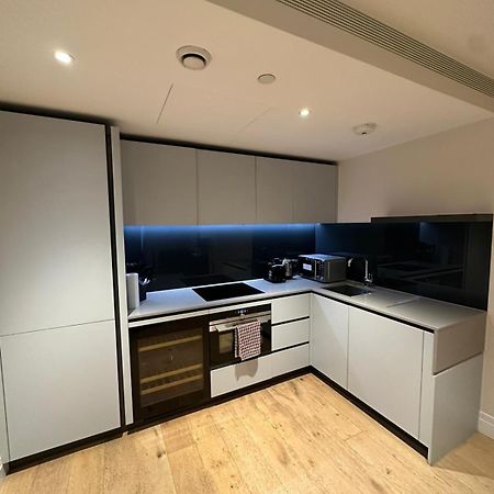 Studio Come 1 Bed Flat In Vauxhall Next To Battersea 런던 외부 사진