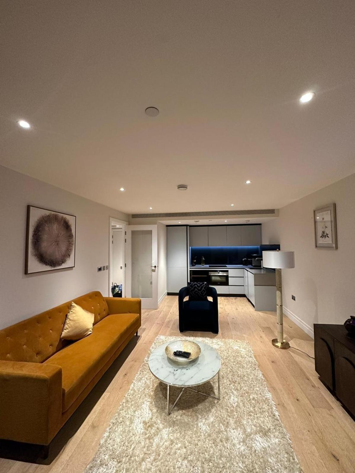 Studio Come 1 Bed Flat In Vauxhall Next To Battersea 런던 객실 사진